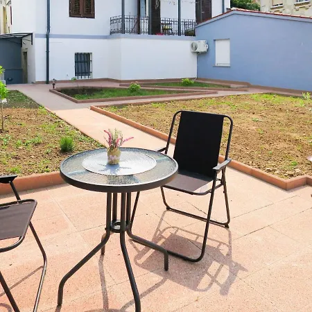 Alice - Pul108 Apartman